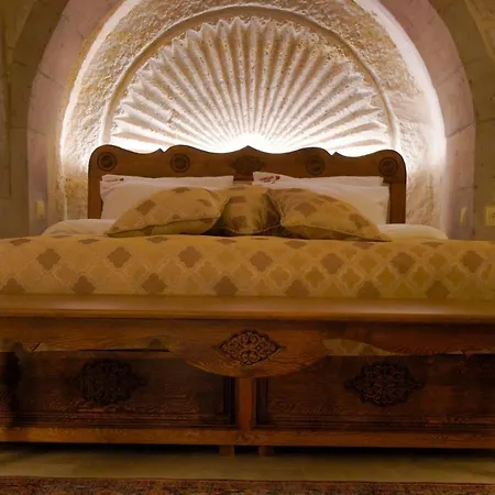 Fairyland Cave Hotel