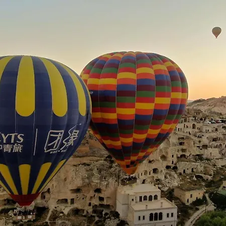 Fairyland Cave Hotell Göreme