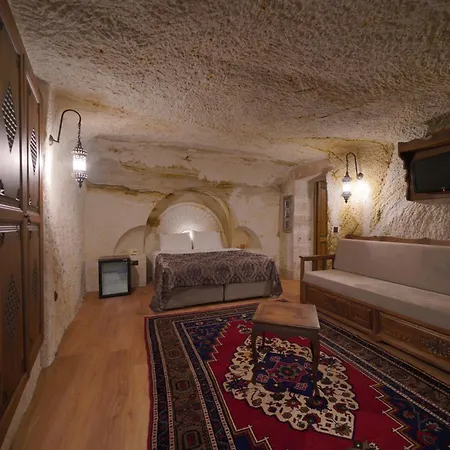Fairyland Cave Hotel