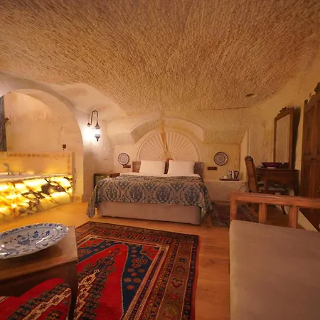 Hotel Fairyland Cave 2*