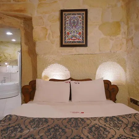 Fairyland Cave Hotel