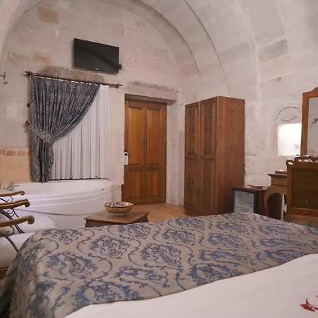 Hotel Fairyland Cave 2*