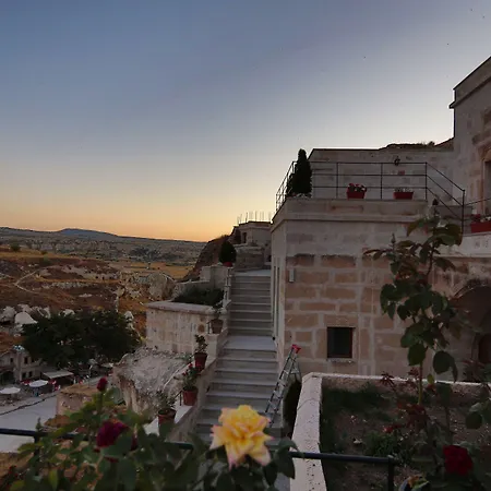 Fairyland Cave Otel 3*