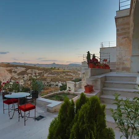 Fairyland Cave Hotel